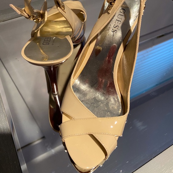 Cream colour Guess brand sling back pumps - Picture 3 of 10